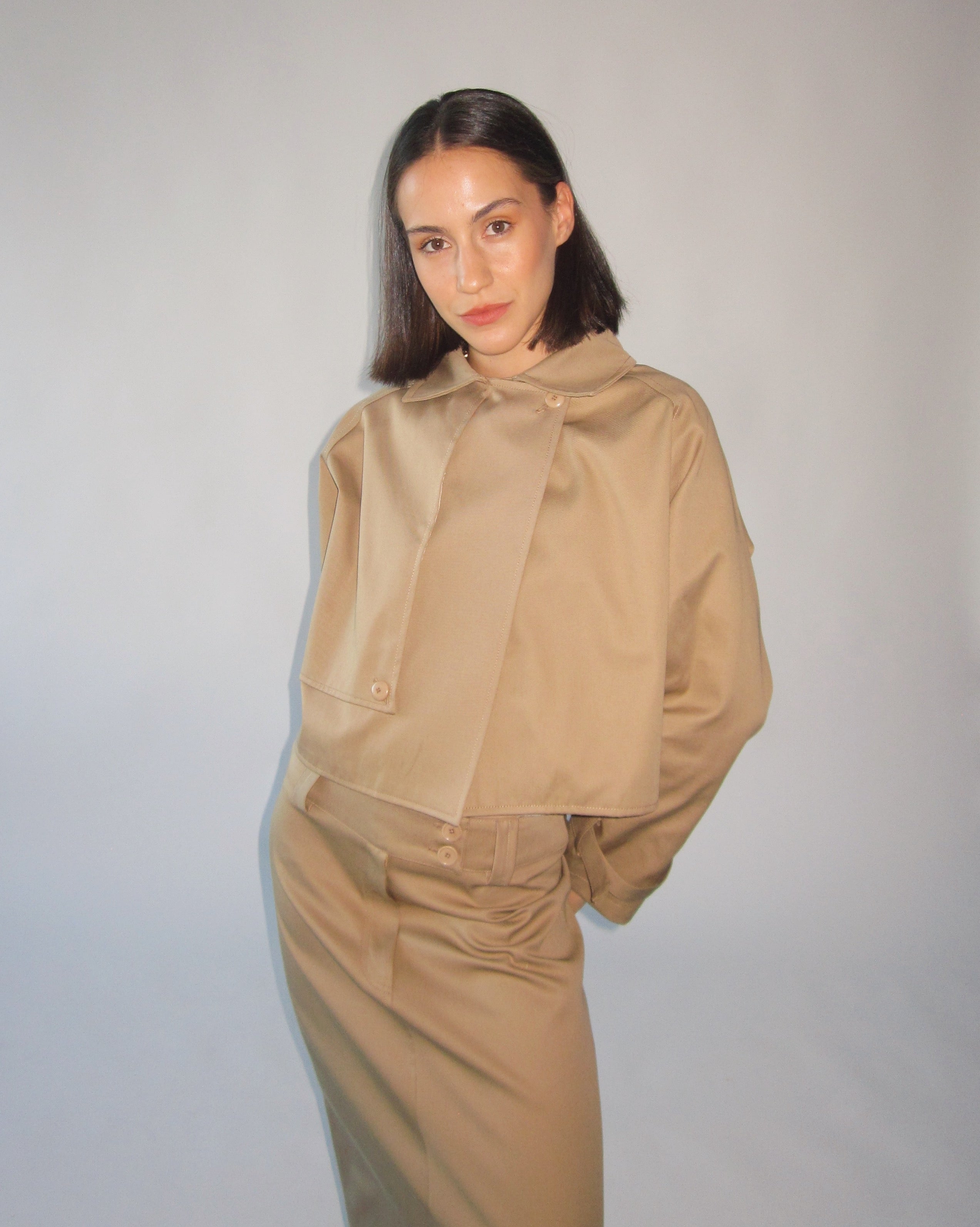 TRENCH CROPPED UNIFORME