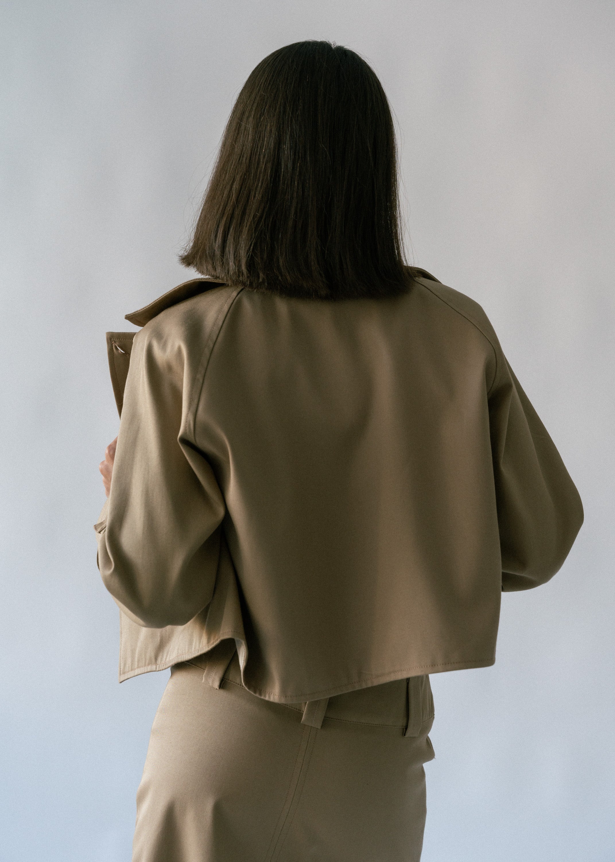 UNIFORM CROPPED TRENCH
